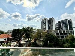 Simon Road (D19), Terrace #534531281